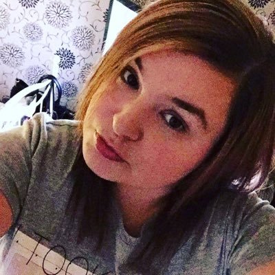 Dell018's profile picture. Don't let anyone dull your sparkle✨🦄✨