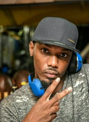 VERSEEWILD's profile picture. RADIO/CLUB DJ, ARTIST, TURBO ENERGY DRINK AMBASSADOR & PROMOTER. FOR BOOKINGS :  daheasyboss@gmail.com