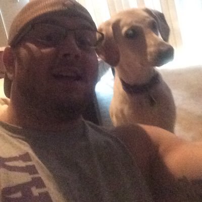 TKE Alumn | clear eyes, full hearts, can't lose | #EMAW ⚒ _lmml_ #chiefs fake 23 blast with a backside George reverse