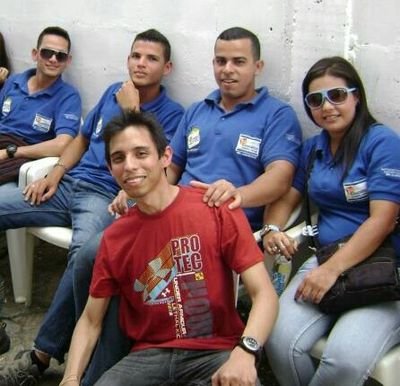 un chico humilde y honrado soy masajista profecional