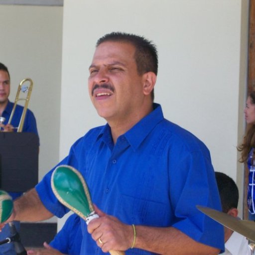 pintosifuentes's profile picture. Profesor de la USB, Músico, Deportista y Aficionado a la Tecnología