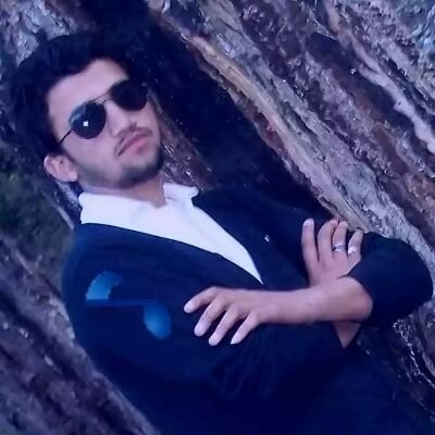 khimtachauhan's profile picture. 