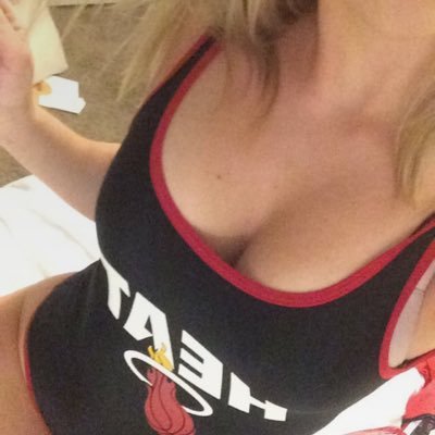 xPIZZALIFE's profile picture. 