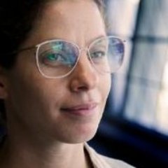 lolibarilari's profile picture. Comunicación estratégica. Asistencia en proyectos culturales. Responsable de comunicación en @EBAcursos