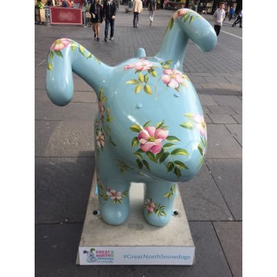 Hello! I'm Rosa Canina, the botanical name for the Dog Rose. You'll find me on Blackett Street outside @thebotanistuk as part of the @great_snowdogs art trail.