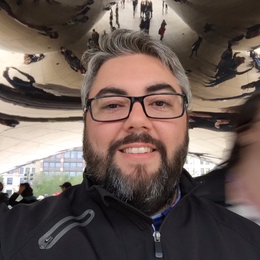 G33k, married, one Beautiful son and a Senior Technical Account Manager at VMware (my opinions here are totally my own, thanks.)