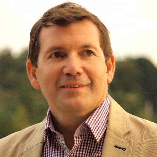 @BarkingDogComms co-founder, marketeer & PR specialising in #cleantech, #sustainability, tech, #construction, #property and consumer goods. Gwnaed yng Nghymru.
