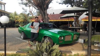 demi_kurniyawan's profile picture. 