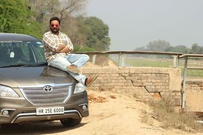 AshuJoura's profile picture. G O L D      K I N G