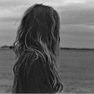 imcourtneyann's profile picture. anorexic • bulimic • 18 // 5'0 cw: 120