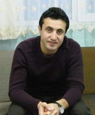 Zulmü Alkışlayamam Zalimi Asla Sevemem.
Gelenin Keyfi İçin Geçmişe Kalkıp Sövemem.
@AnadoluMektebi Öğrencisi