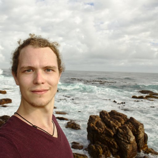 FreakyBytes's profile picture. Student, Informatiker, Ökonom, Kritiker, Programmierer, Mensch
https://t.co/PNraMD9OAs