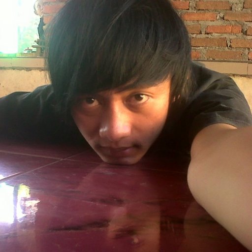 Fahrudien8's profile picture. 