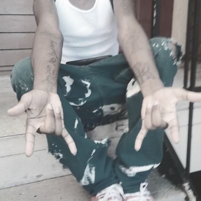 ygflaco's profile picture. single 
love spending money
i got alot of hoe because i dont care about they feelings up coming artists #the_one_and_only_YGFLACO