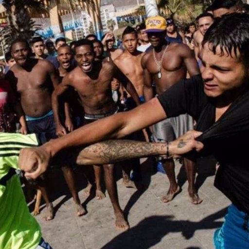 Un más de tantos Chilenos que se encuentra aburrido, enrabiado y molesto al ver tanto inmigrante que no es un aporte en este país