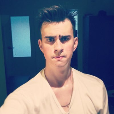 no_nameerror404's profile picture. Twitch affiliate.
Love movies and music. Casual writer.