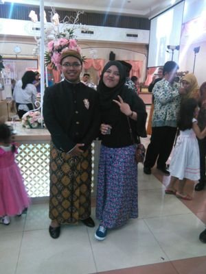 Hatifitipi's profile picture. Railfans daop 8 surabaya | study at STIESA | my whatsapp: 085645927459 | LINE: hatifitipi | PIN BB: 5739e439