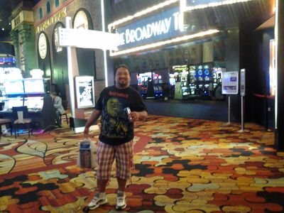 MirelaeSergio's profile picture. me gustan lasmujers que son reputas