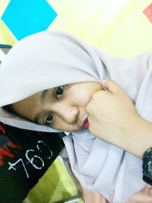 ig/idline: ayuversli
ask.fm : ayuversli
allah swt💖