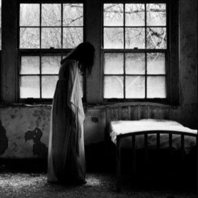 AsylumPsyRpg's profile picture. RP: ON / Inscriptions: ON / G: 14 / F: 17 / Gossip: @gogogossip_rpg / Killer: @Killer_Asylum / Ghost: @ghostrpgasy /