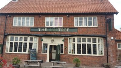 The best pub in pe4 !!! Music pool table sky sports children's play area and function room to hire