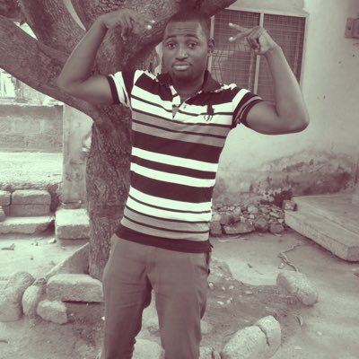 ronal_twist's profile picture. Don't get it twisted