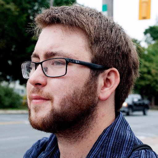 Journalist, blogger, photographer, writer for @dcuoitchronicle, Comm Intern @UOIT