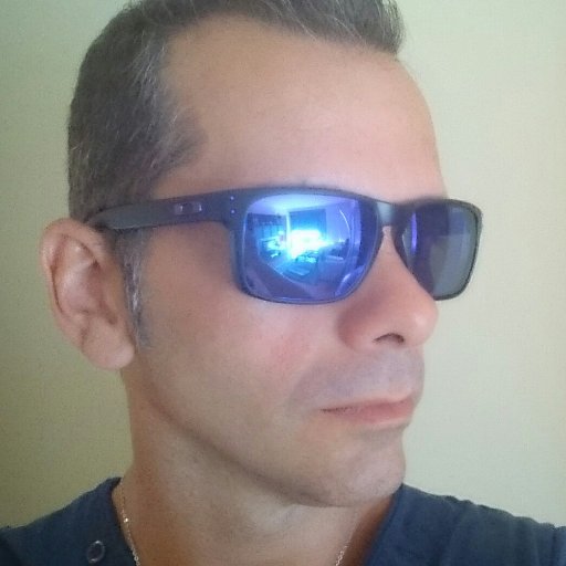 emiliosal77's profile picture. 