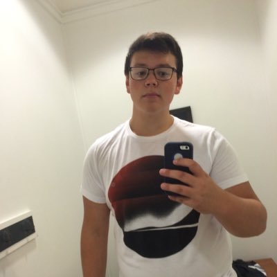 ItsStan04's profile picture. Dont ask me what i dont know