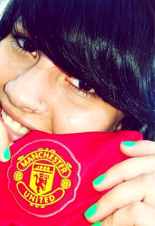 tfmuBrasil's profile picture. Torcida Feminina Manchester United Brasil // Female Support Manchester United Brazil. Our team: @cyndimiranda @vevesz @Deeh_Cabral @gabimufc @nataliabandeira