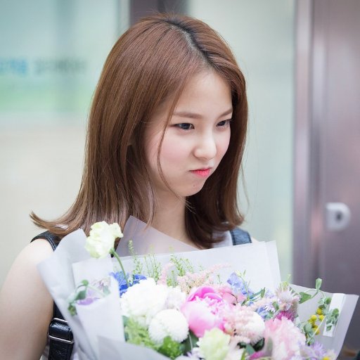 choiiyujin's profile picture. Choi Yujin | Visual's CLC | 96L | CLC par's