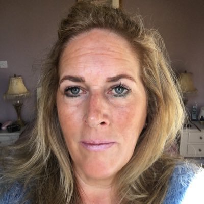 Sales Leadership, NED, Business Transformation/Challenger Consultant. Avid curiosity with regard to the globe, cultures and life.
