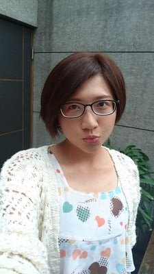 Acv47SegCsetO5d's profile picture. 喵喵喵喵喵電感應