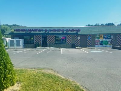 The newest convenience store in Harrisonburg, Virginia. Located at 1320 Port Republic Road. Follow us for giveaways, sales and new stock!