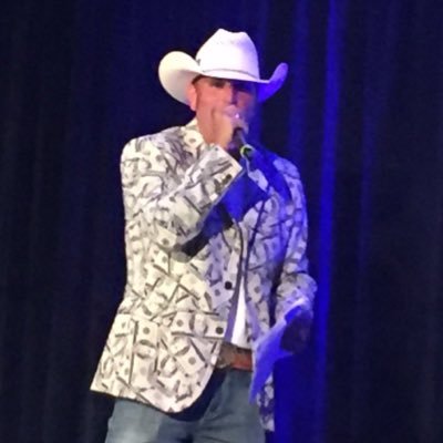Partner @uctexas .. Professional Auctioneer & REALTOR selling Land, Ranches & Premier Texas Homes. 2007 Texas Champion Auctioneer. #weselltexas #weselllifestyle
