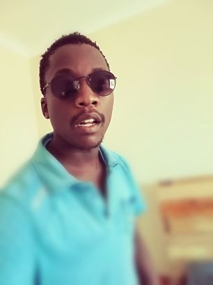 FezLastKing's profile picture. I'm open and super cool