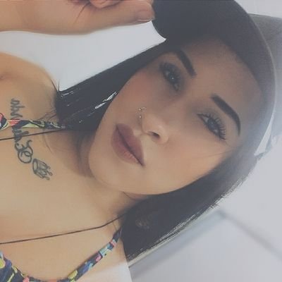 pqevinha's profile picture. Você é luz que me traz paz 🌼