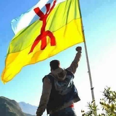 مسلم والحمد لله. لي يبغى عمال وعاملات لشعل يكلمني خاص