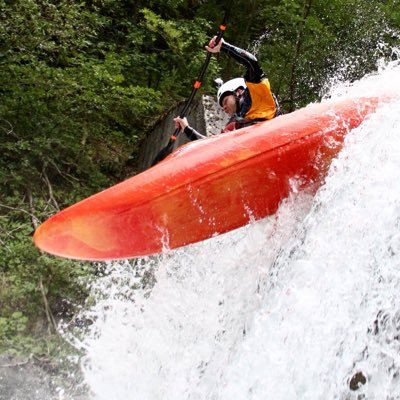 Living in Somerset, UK. Kayak/Canoeing Coach & River Leader, Brazilian JiuJitsu instructor, Obstacle Course Racer (OCR)