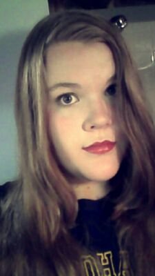 FeEtHrEeDwHeEn's profile picture. Faith Redwine 

🌛🌜Y u always trippin?🌛🌜