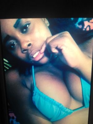 Nishaelove I'm sweet person out going do makeup artist follow me on IG Nishae_love bless to be 18