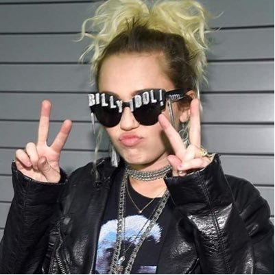 MileyCyVirus's profile picture. I'm proud to stan the most iconic artist this decade, Miley Cyrus ❤️❤️❤️