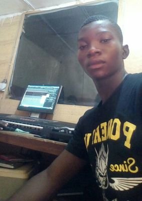 ''I like music,love singing, want to acquire my goal and to admire my desire not to retire, hard working boi.. ...calm and gentle.''