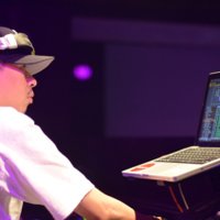 DJ SNEECH (@djsneech) 's Twitter Profile Photo