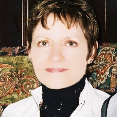 D_Ayz's profile picture. 