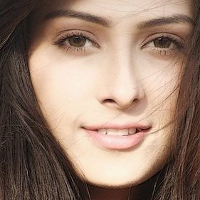 241xapmi's profile picture. :) :) :)