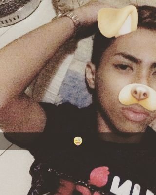 £aki €#r∅ⁿ0
✈☁