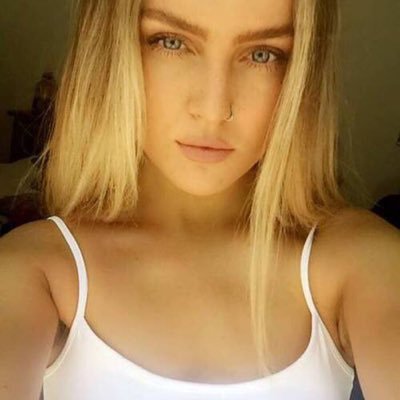 Perrieeele_rpg's profile picture. Pink Angels.