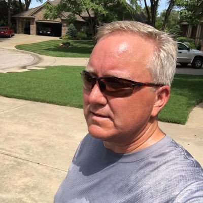 Got started running with the #c25k and it stuck. Now on a mission to get fit before turning 50! Follow me on Instagram https://t.co/e9aBrTD2T4