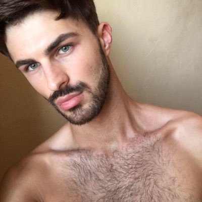 gregmartinhughs's profile picture. instagram: gregmartinhughes